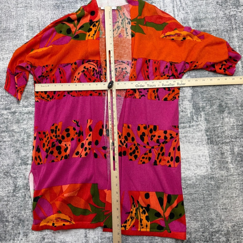 Chicos Cardigan Size 0 US Small Pink Kimono Duster Open Vibrant Floral Resort - Picture 12 of 13